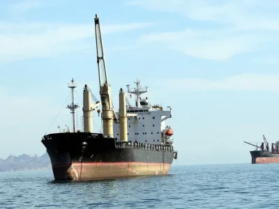 Irán advierte que minará rutas del golfo Pérsico si EE.UU. ataca su territorio insular