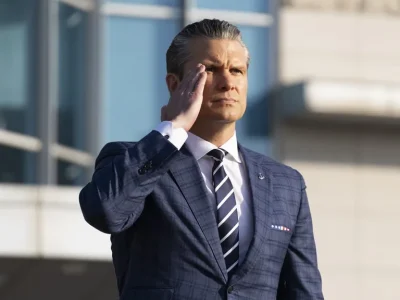 El Pentágono desmiente acusaciones sobre inversiones del secretario de Defensa antes del conflicto con Irán