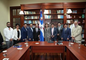 Los Tigres del Norte anuncian concierto en Santo Domingo tras encuentro con la vicepresidenta