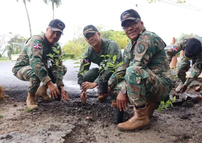 SENPA impulsa jornadas ambientales y planta más de 1,800 árboles en tres días
