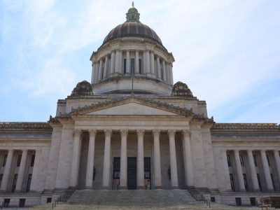 Senado de EE. UU. votará resolución para frenar la intervención de Trump en Irán