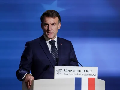 Macron transmite apoyo de Francia a España ante amenazas de Trump