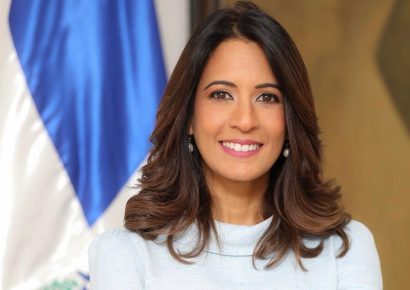 Designan a Julissa Cruz directora de infraestructura digital sostenible en CAF y cierra ciclo de 25 años en Indotel