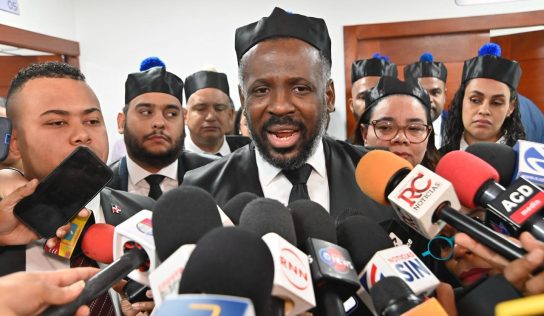 Wilson Camacho asegura que hay “pruebas sobreabundantes” contra exministros por corrupción