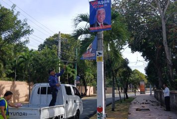 Alcaldía del Distrito Nacional inicia operativo de retiro de propaganda irregular en espacios públicos
