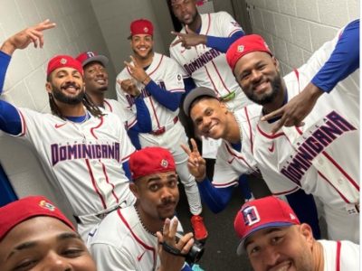 La Selección Dominicana de Béisbol Llega al País con Miras al Clásico Mundial