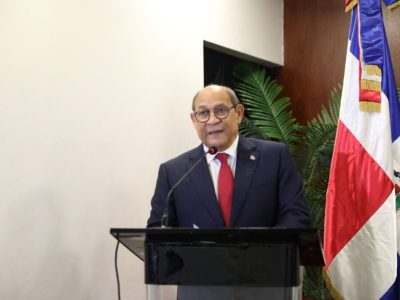 MESCyT plantea transformación educativa para preparar RD a 2036
