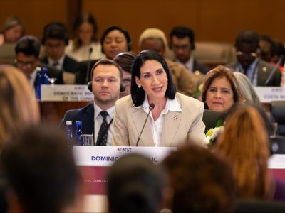 RD muestra avances en educación tecnológica en cumbre global “Construyendo el Futuro Juntos”