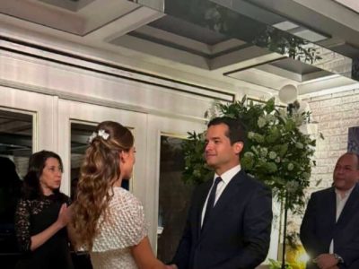 Omar Fernández contrae matrimonio con Alexia Rubio en ceremonia íntima