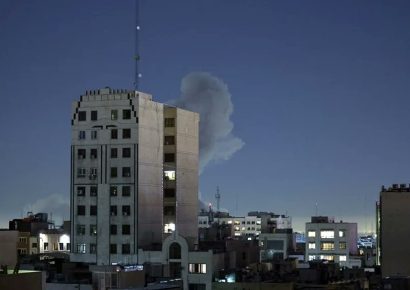 Israel bombardea sedes del Ministerio de Inteligencia iraní y la Fuerza Quds en Teherán
