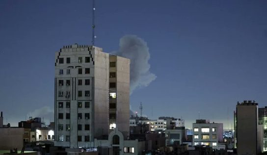 Israel bombardea sedes del Ministerio de Inteligencia iraní y la Fuerza Quds en Teherán