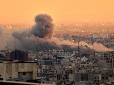 Israel lanza la duodécima ofensiva aérea sobre Teherán, golpeando 40 objetivos estratégicos