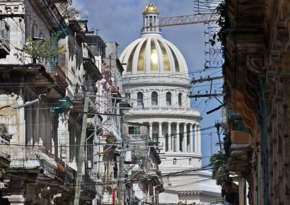 Cuba anuncia nuevas reformas económicas para atraer inversión de su diáspora