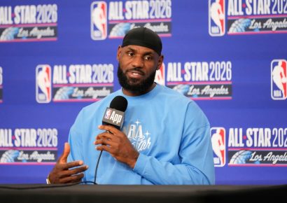 LeBron James sigue siendo un misterio, pero todo apunta a que disputará al menos una temporada más en la NBA