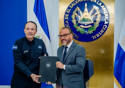 Gobierno de El Salvador propone reforma para permitir la cadena perpetua