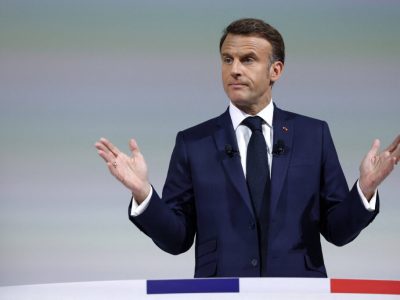 Macron exige a Irán frenar ataques y desbloquear la arteria petrolera de Ormuz