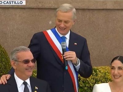 Presidente de Chile rompe protocolo para felicitar a Abinader y Raquel Arbaje por su aniversario de bodas