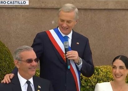 Presidente de Chile rompe protocolo para felicitar a Abinader y Raquel Arbaje por su aniversario de bodas