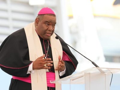Obispo Castro Marte llama a expresidentes y principales dirigentes a diálogo nacional después de Semana Santa
