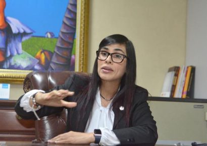 Tribunal pospone conocimiento de coerción contra maestra acusada de maltrato a niña en guardería