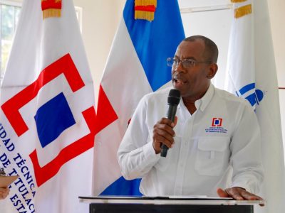 Gobierno inicia proceso de titulación gratuita en la Villa Olímpica de Santiago