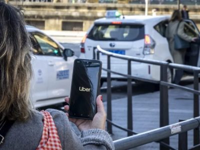 Uber y Nvidia anuncian red global de robotaxis con inteligencia artificial