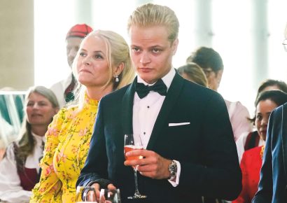 Fiscalía noruega solicita una condena de siete años de prisión para hijo de la princesa Mette-Marit por presuntos abusos