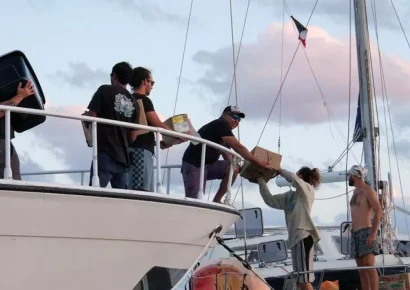 Zarpan los últimos barcos del convoy mexicano con ayuda humanitaria hacia Cuba