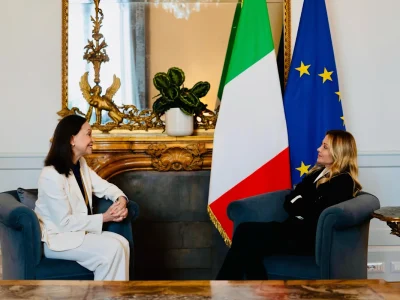 Opositora venezolana María Corina Machado se reúne con la primera ministra de Italia, Giorgia Meloni, en Roma