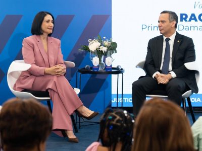 La Primera Dama y el Presidente de la SCJ dialogan con jóvenes sobre el futuro de la justicia en RD