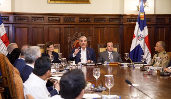 Gobierno anuncia nuevas medidas para enfrentar el impacto de la crisis en Medio Oriente sobre la economía dominicana