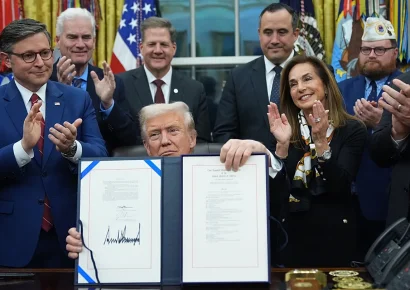 Trump firma ley que financia Seguridad Nacional
