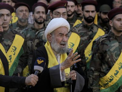 Hizbulá reivindica ataque con cohetes y drones contra posición militar en Israel