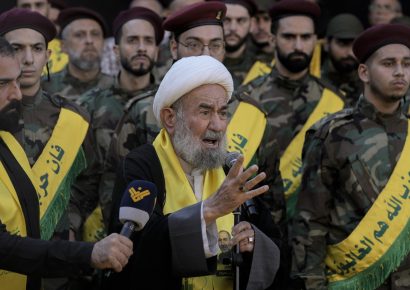 Hizbulá reivindica ataque con cohetes y drones contra posición militar en Israel