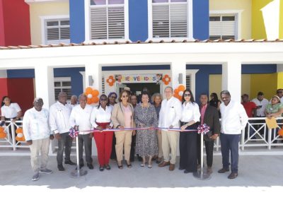 Minerd e Inaipi inician construcción de Caipi para 250 niños en Boca Chica