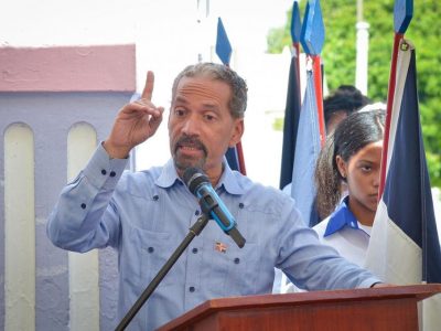 Juan Pablo Uribe, presidente de Efemérides Patrias, destaca la importancia histórica de “Los Comandos de la Guerra”