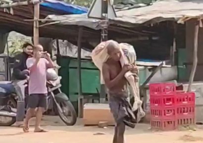 Increíble: Hombre desentierra el cadáver de su hermana y lo lleva a un banco en la India para retirar sus ahorros