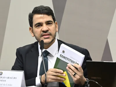 Senado rechaza candidato de Lula al Supremo en histórica votación