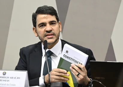 Senado rechaza candidato de Lula al Supremo en histórica votación