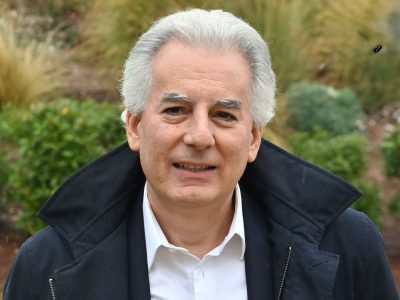 Álvaro Vargas Llosa hereda título de marqués otorgado a su padre