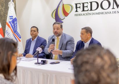 Ministerio de Medio Ambiente, LMD y Fedomu presentan guía y TDRs para mejorar la gestión de residuos en los municipios