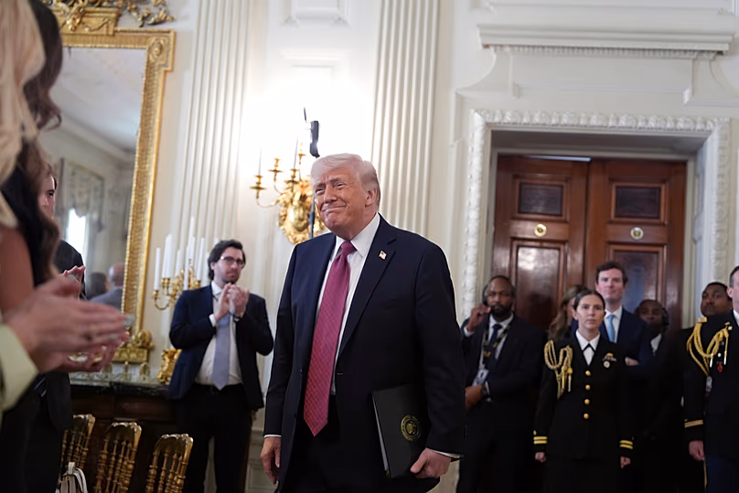 Trump plantea la posibilidad de reanudar negociaciones con Irán este viernes