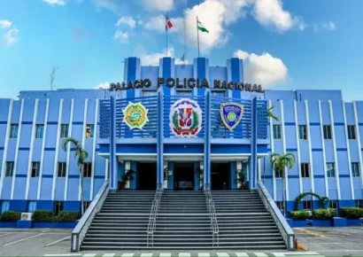 Recuperan objetos robados de escuela en Santiago y detienen sospechoso