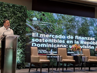 RD acoge cumbre internacional sobre resiliencia climática y finanzas sostenibles