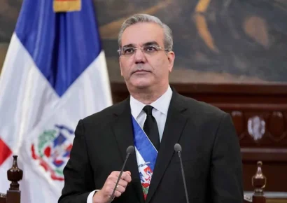 Abinader activa reloj de cuenta regresiva hacia Juegos Santo Domingo 2026