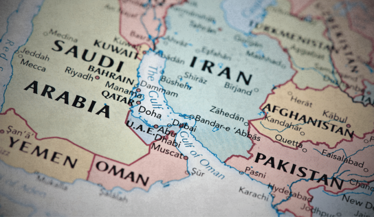 EE. UU. aclara que no bloquea el estrecho de Ormuz, solo buques con destino a Irán