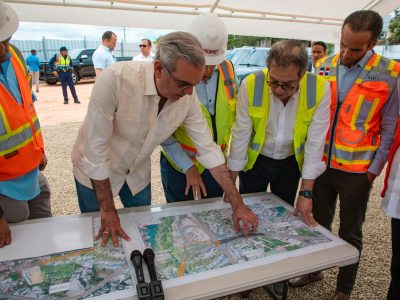 Abinader supervisa avances de la avenida República de Colombia, obra de RD$12 mil millones
