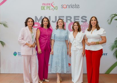 La ministra de la Mujer subraya efecto del crédito femenino en crecimiento económico