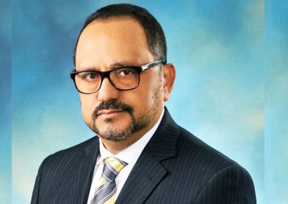 Ministro de Justicia Antoliano Peralta participa en cumbre internacional en defensa de la democracia