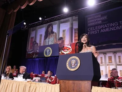 La asociación de corresponsales elogia la valentía de los periodistas tras el tiroteo en la cena anual en presencia de Trump